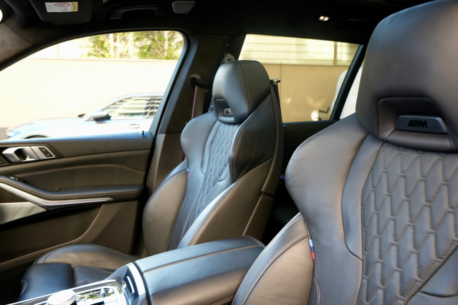 BMW X7 M60i, снимка 10 - Автомобили и джипове - 56346835