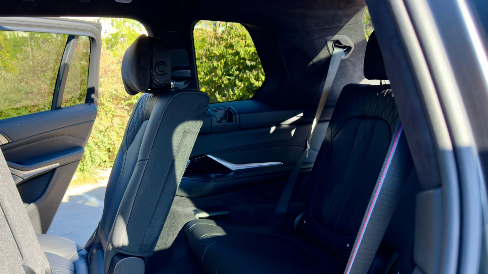 BMW X7 M60i, снимка 14 - Автомобили и джипове - 56346835