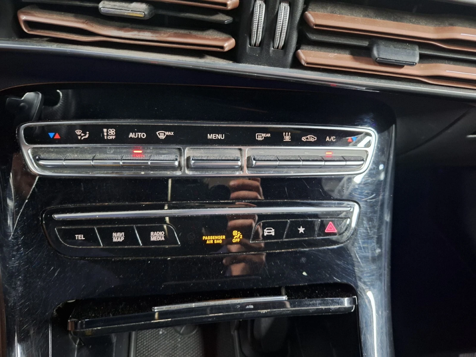 Mercedes-Benz EQC 400 4Matic Leather LED Navi | Mobile.bg � ����������� 13