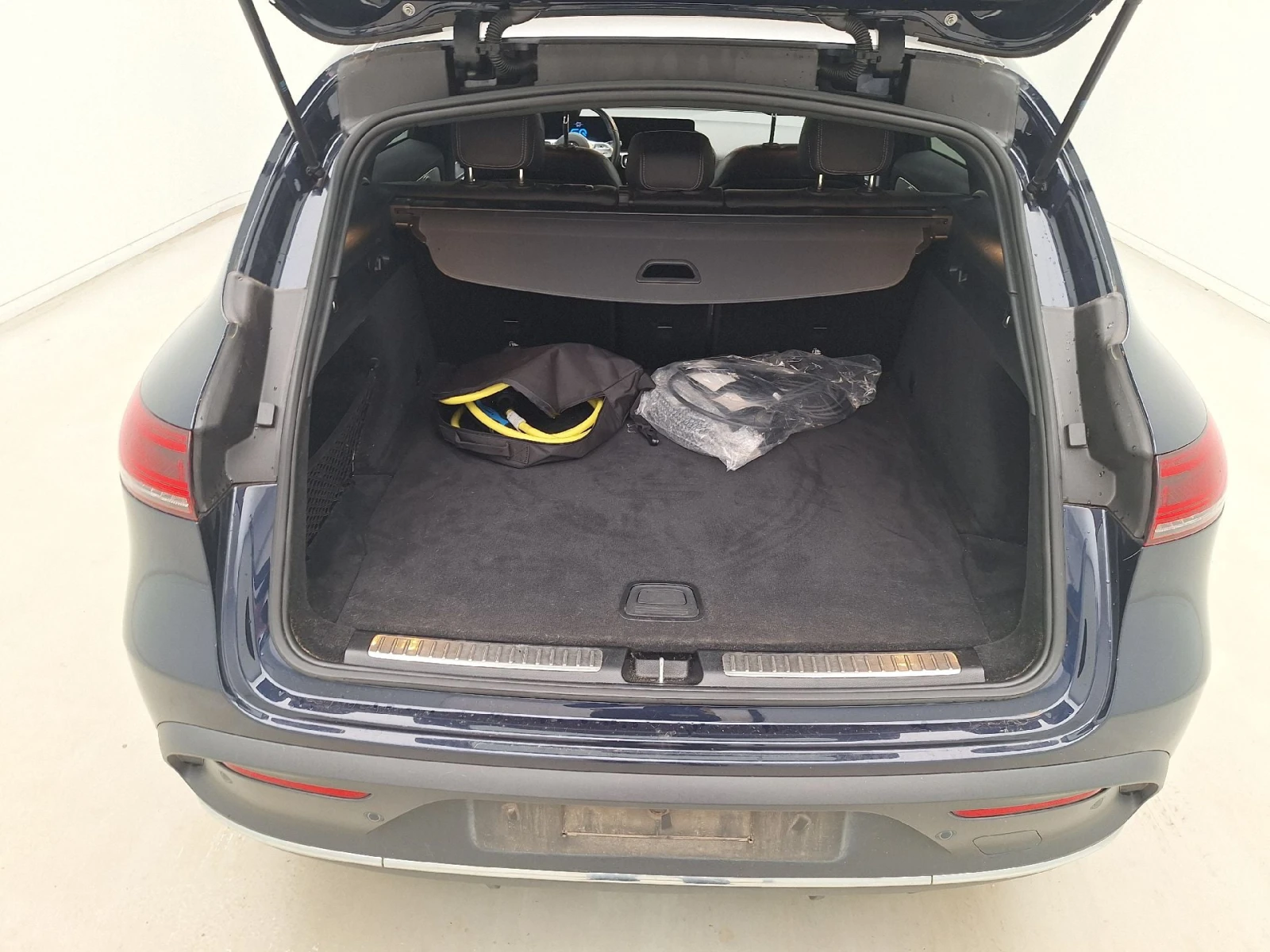 Mercedes-Benz EQC 400 4Matic Leather LED Navi | Mobile.bg � ����������� 15