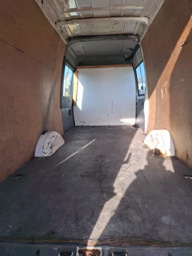 Iveco Daily 2.3 136к.с климатик, снимка 8 — Bazar.bg Iveco Daily 2.3 136к.с климатик, снимка 8