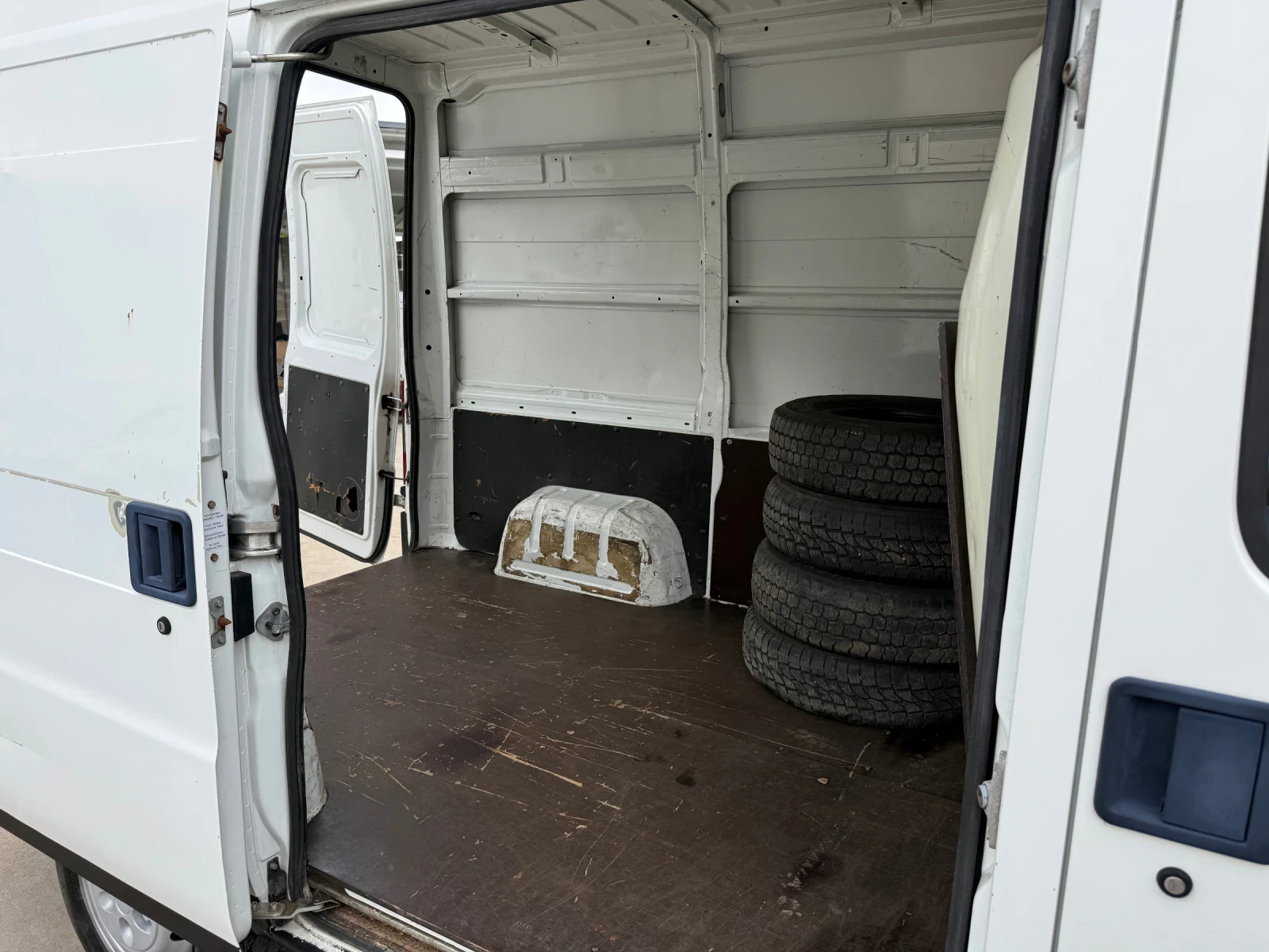 Fiat Ducato 1.9TD, снимка 12 - Бусове и автобуси - 54626831