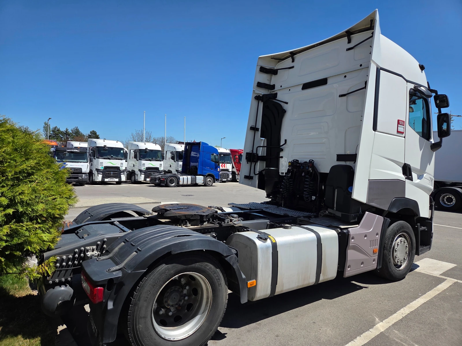 Renault T Стандартен-Собствен ЛИЗИНГ - изображение 3