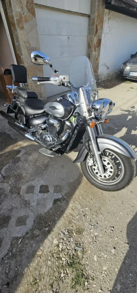     Suzuki Intruder C800