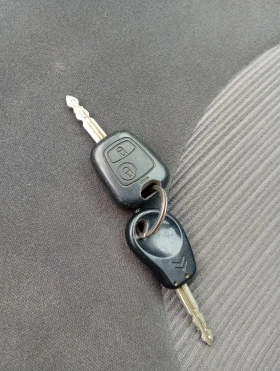 Citroen Xsara picasso 1.6 i 95 к.с. - 1150 € / 2249.20 лв. - 38842472 13