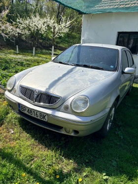 ����� �� �������� �� Lancia Lybra