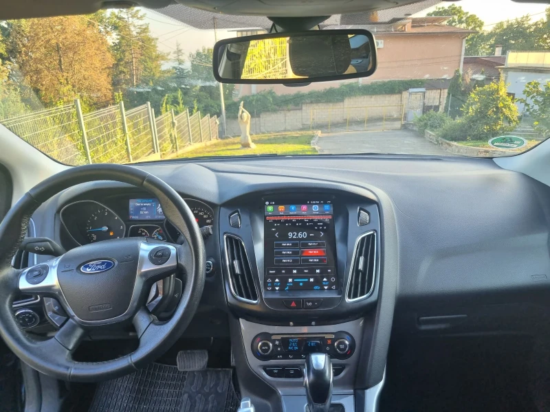 Ford Focus 140кс автомат Tesla screen          , снимка 8 - Автомобили и джипове - 47501597