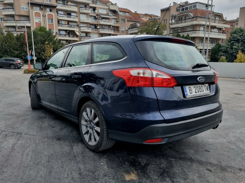 Ford Focus 140кс автомат Tesla screen          , снимка 3 - Автомобили и джипове - 45642230