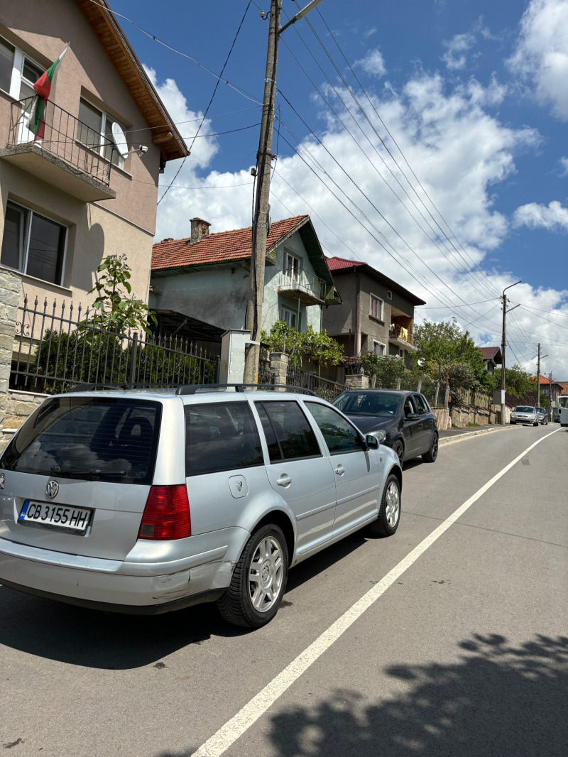 VW Bora, снимка 5 - Автомобили и джипове - 46088292