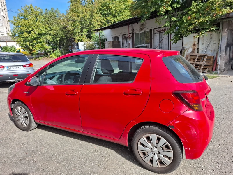 Toyota Yaris 1, 5i ХИБРИД Италия , снимка 3 - Автомобили и джипове - 47519877