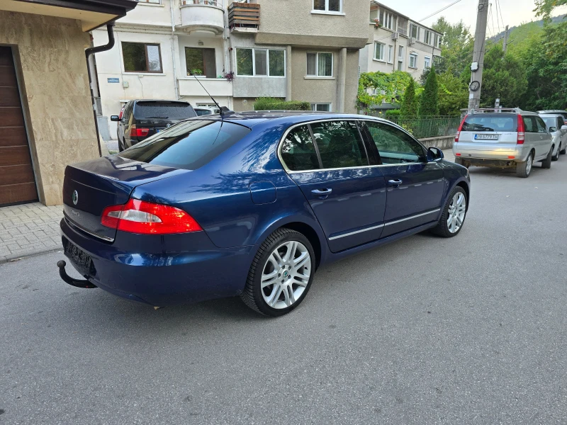 Skoda Superb 1.8TSI FULL, снимка 4 - Автомобили и джипове - 47610010