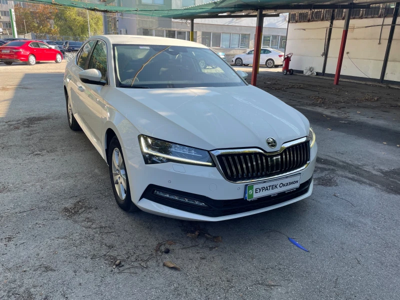 Skoda Superb 2.0TDI 7DSG 4X4, снимка 2 - Автомобили и джипове - 47937432