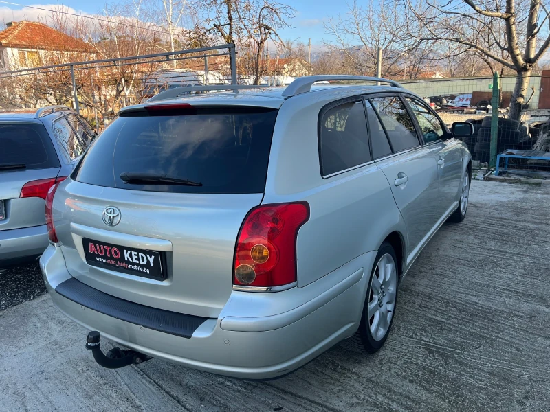 Toyota Avensis 2.4i, снимка 5 - Автомобили и джипове - 48331655