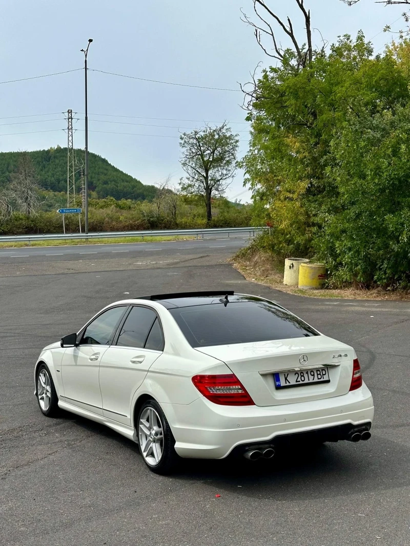 Mercedes-Benz C 180 AMG Pack, снимка 2 - Автомобили и джипове - 48670041