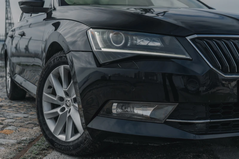 Skoda Superb 2.0 TDI DISTRONIC