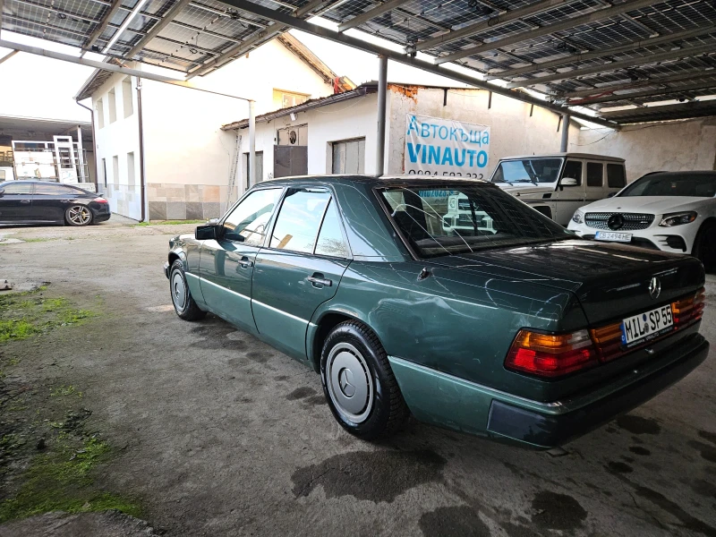 Mercedes-Benz 124 2.3, снимка 4 - Автомобили и джипове - 52878082