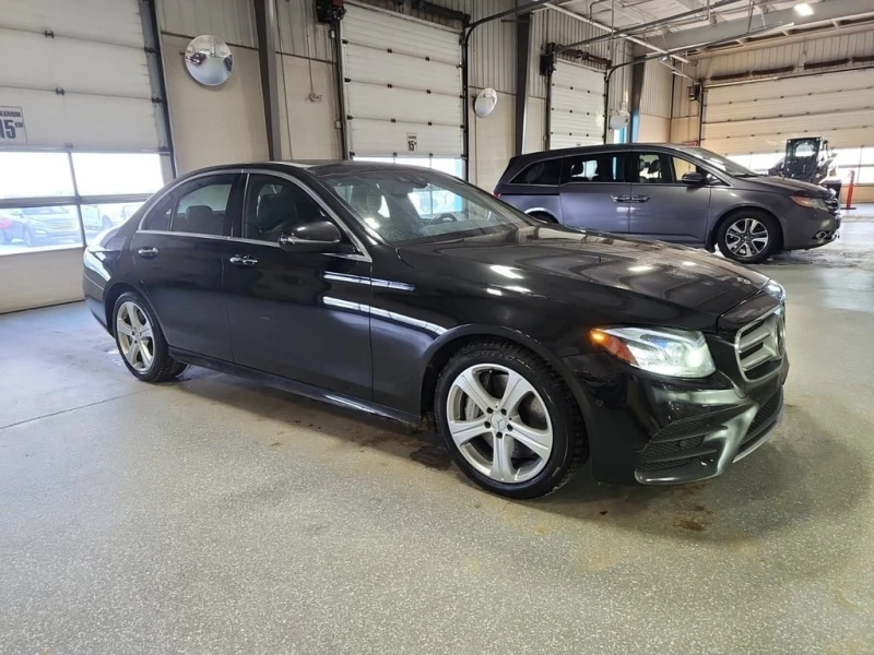 Mercedes-Benz E 450 * CARFAX * БЕЗ ПЪРВОНАЧАЛНА ВНОСКА, снимка 2 - Автомобили и джипове - 53065714