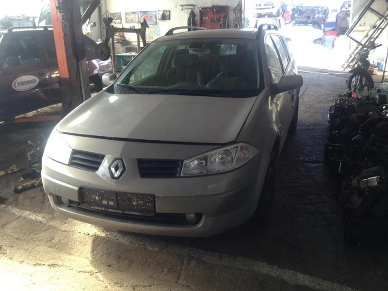 Renault Megane 1.5dci, снимка 2 - Автомобили и джипове - 17276648