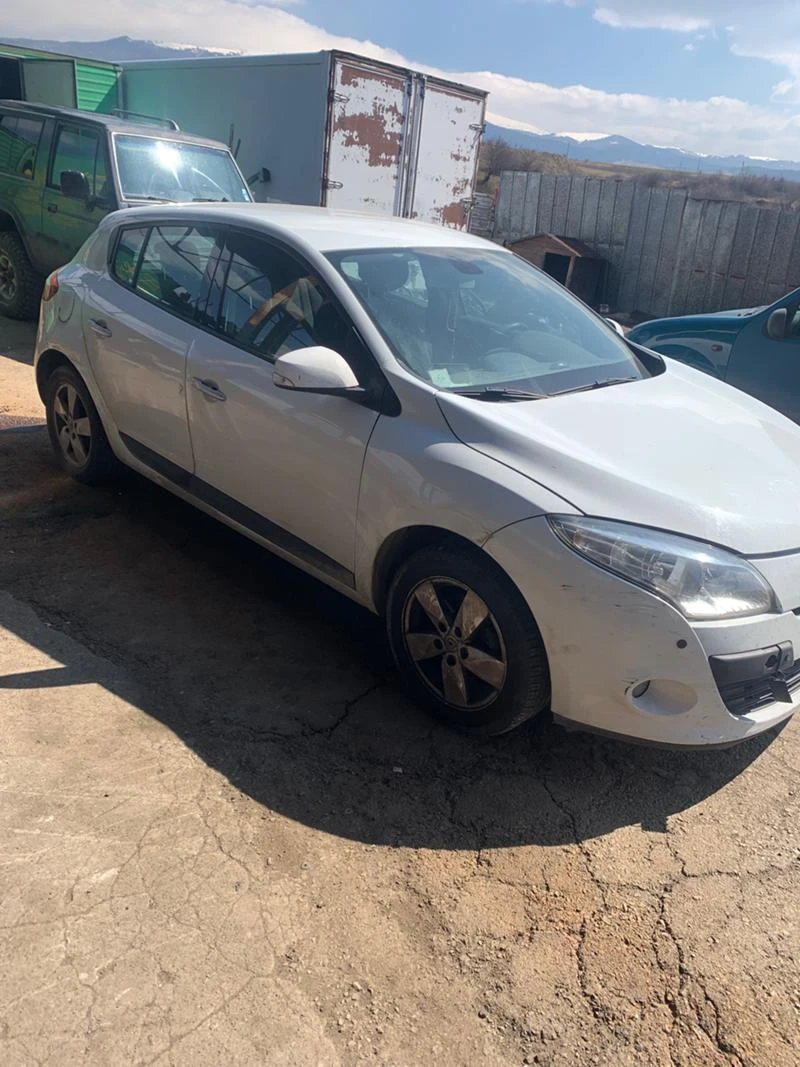 Renault Megane 110dci, снимка 2 - Автомобили и джипове - 36179982