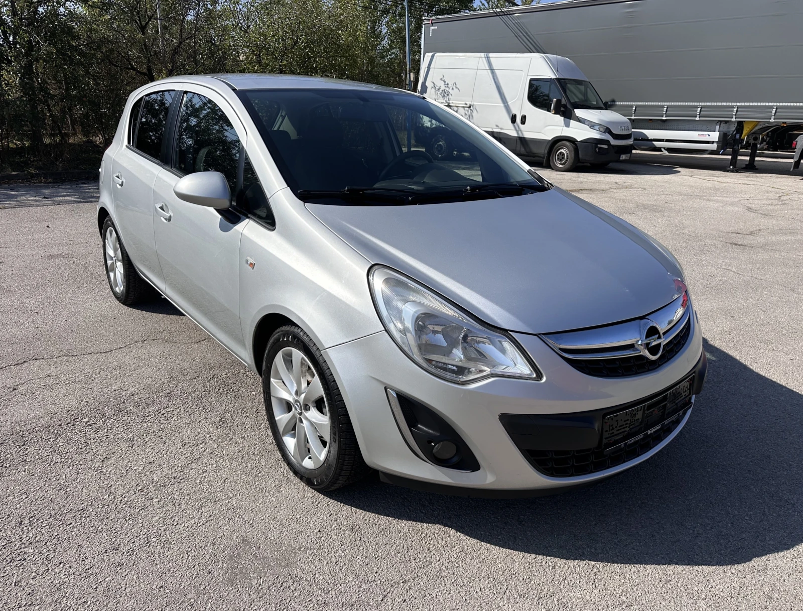 Opel Corsa 1.2i EURO5B;Фабрична Газ - изображение 3