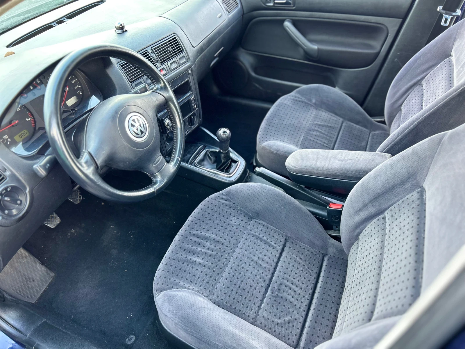 VW Golf 1.9TDi, 90к.с. 4Motion - изображение 6