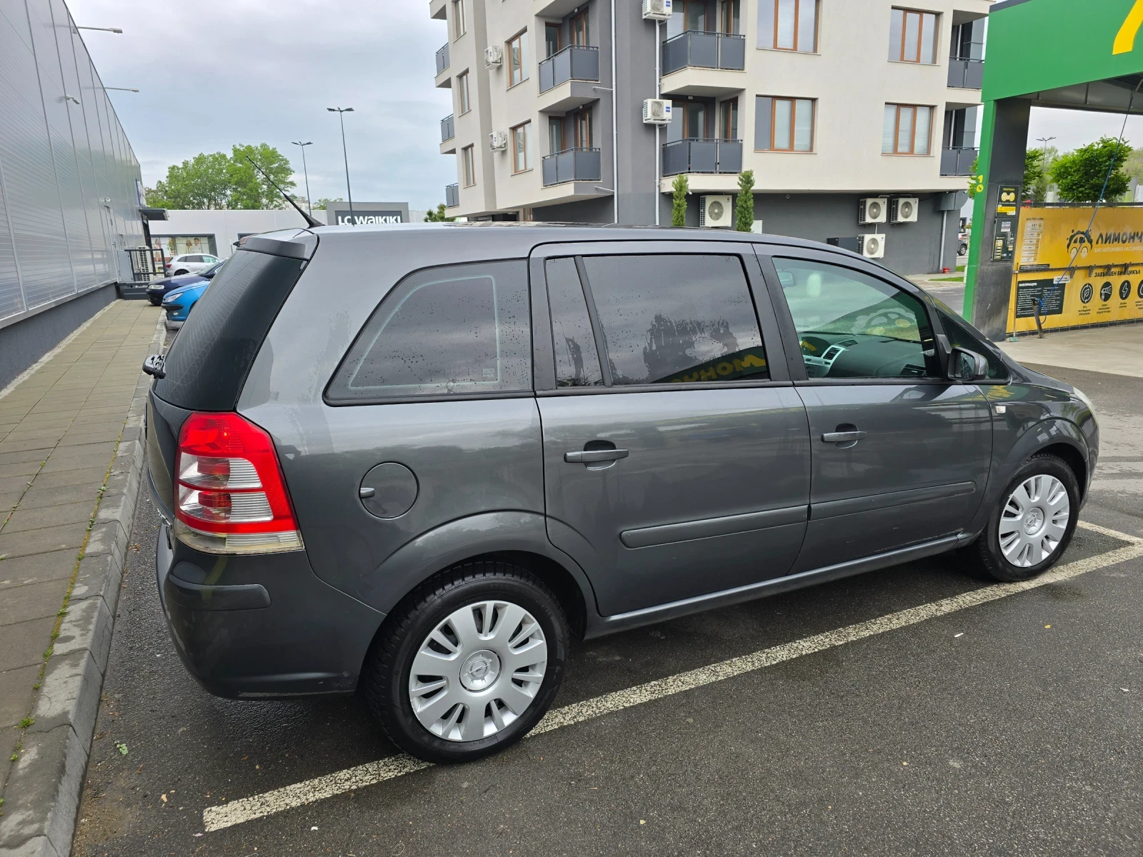 Opel Zafira 1.6 turbo  - изображение 4
