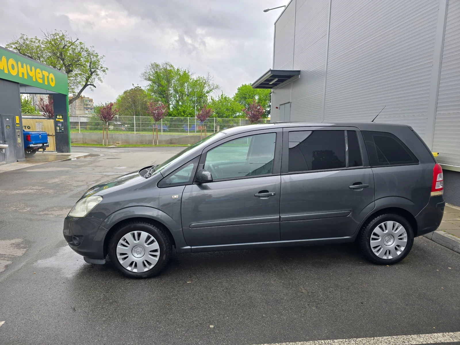 Opel Zafira 1.6 turbo  - изображение 2