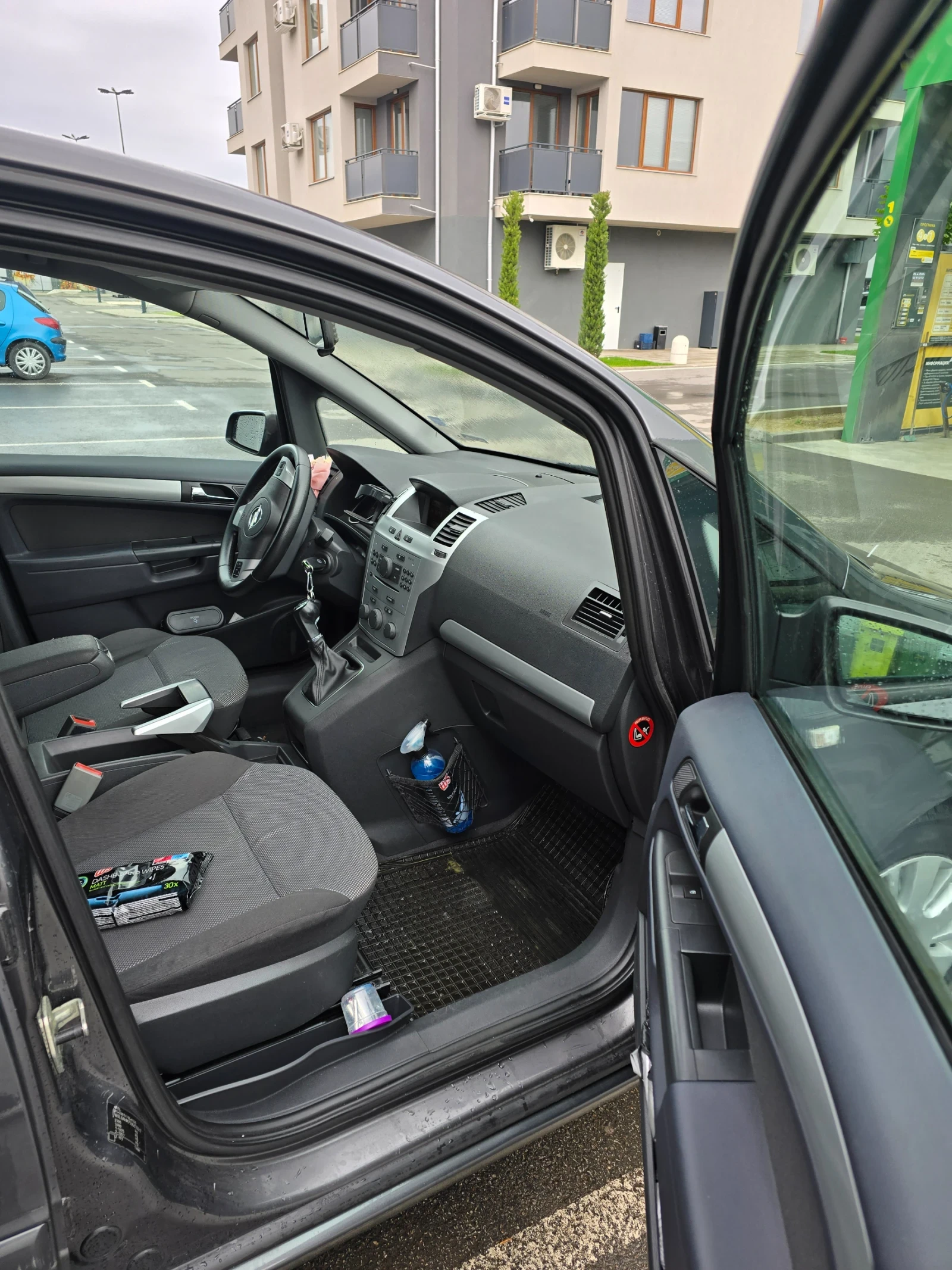 Opel Zafira 1.6 turbo  - изображение 5