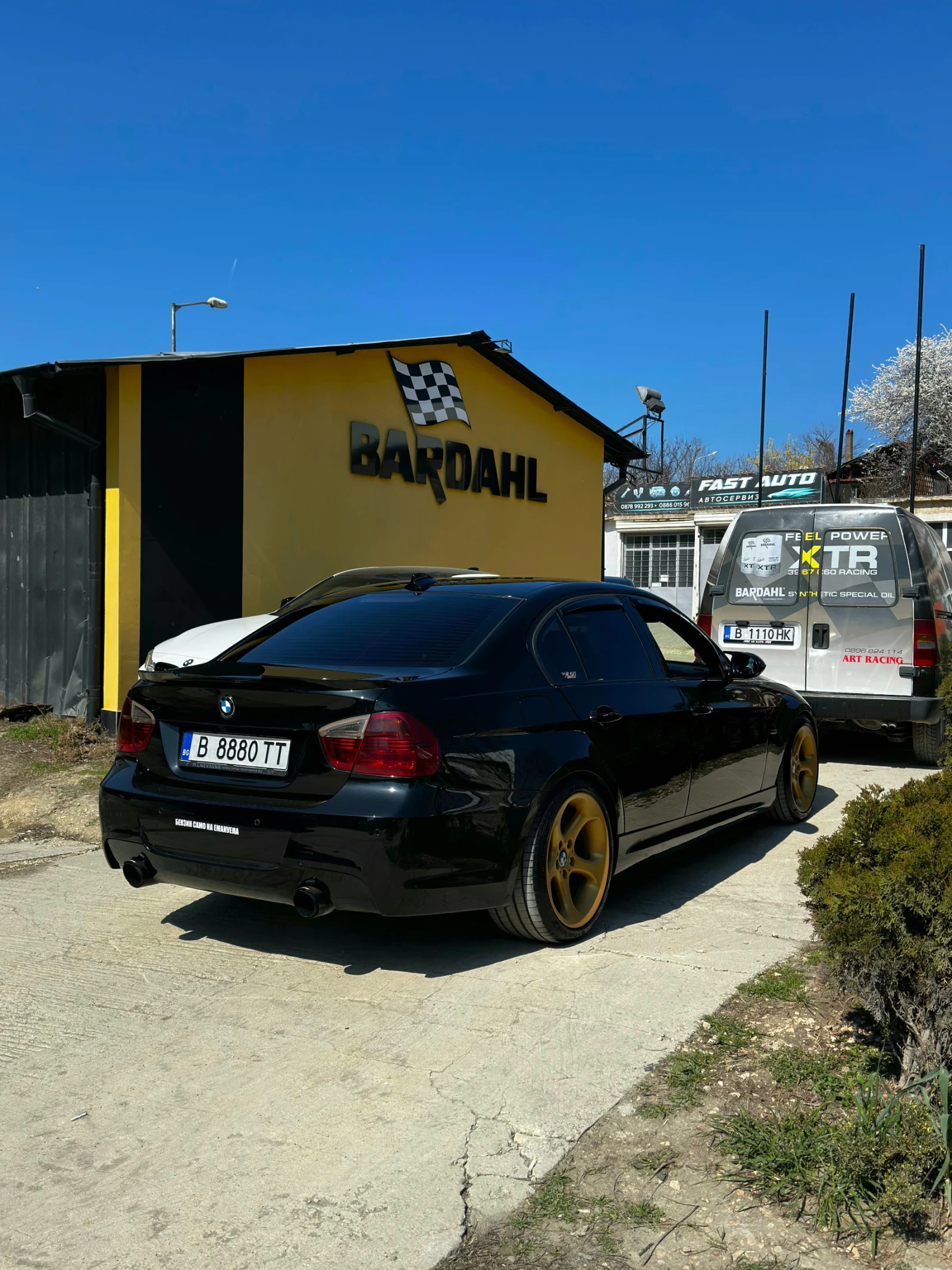 BMW 330  - изображение 2