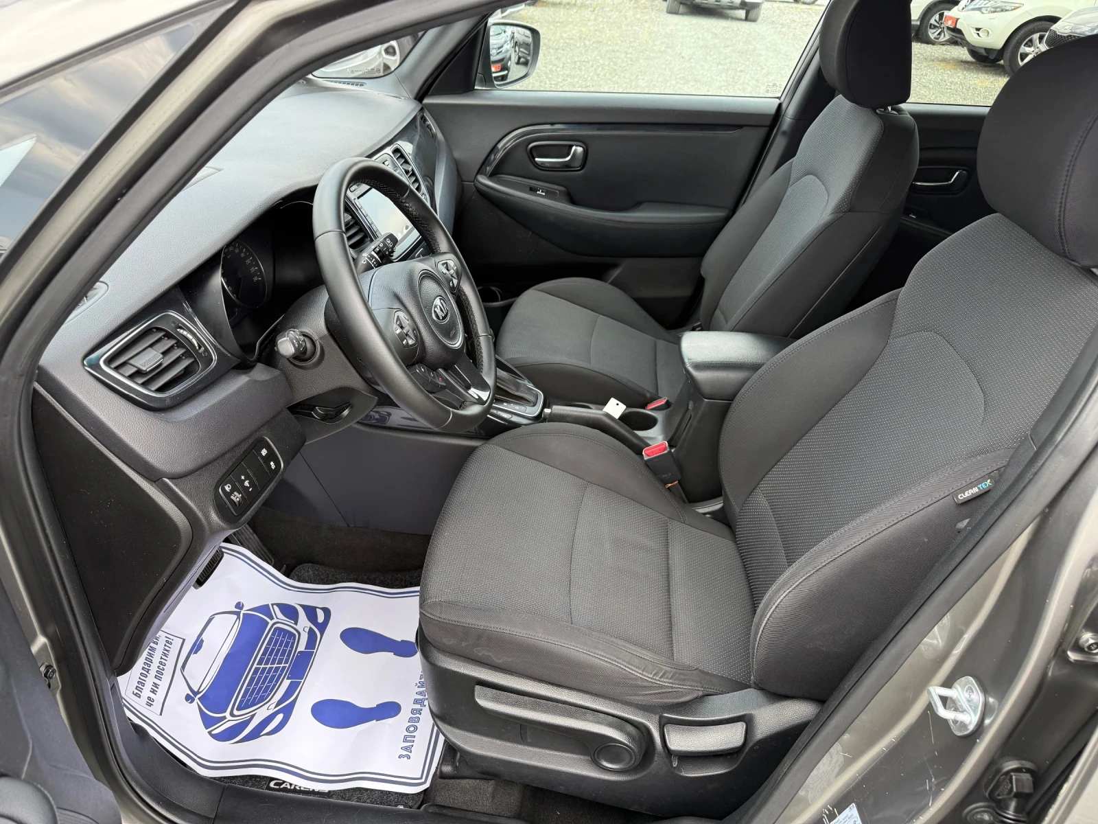 Kia Carens (KATO НОВА) - изображение 10