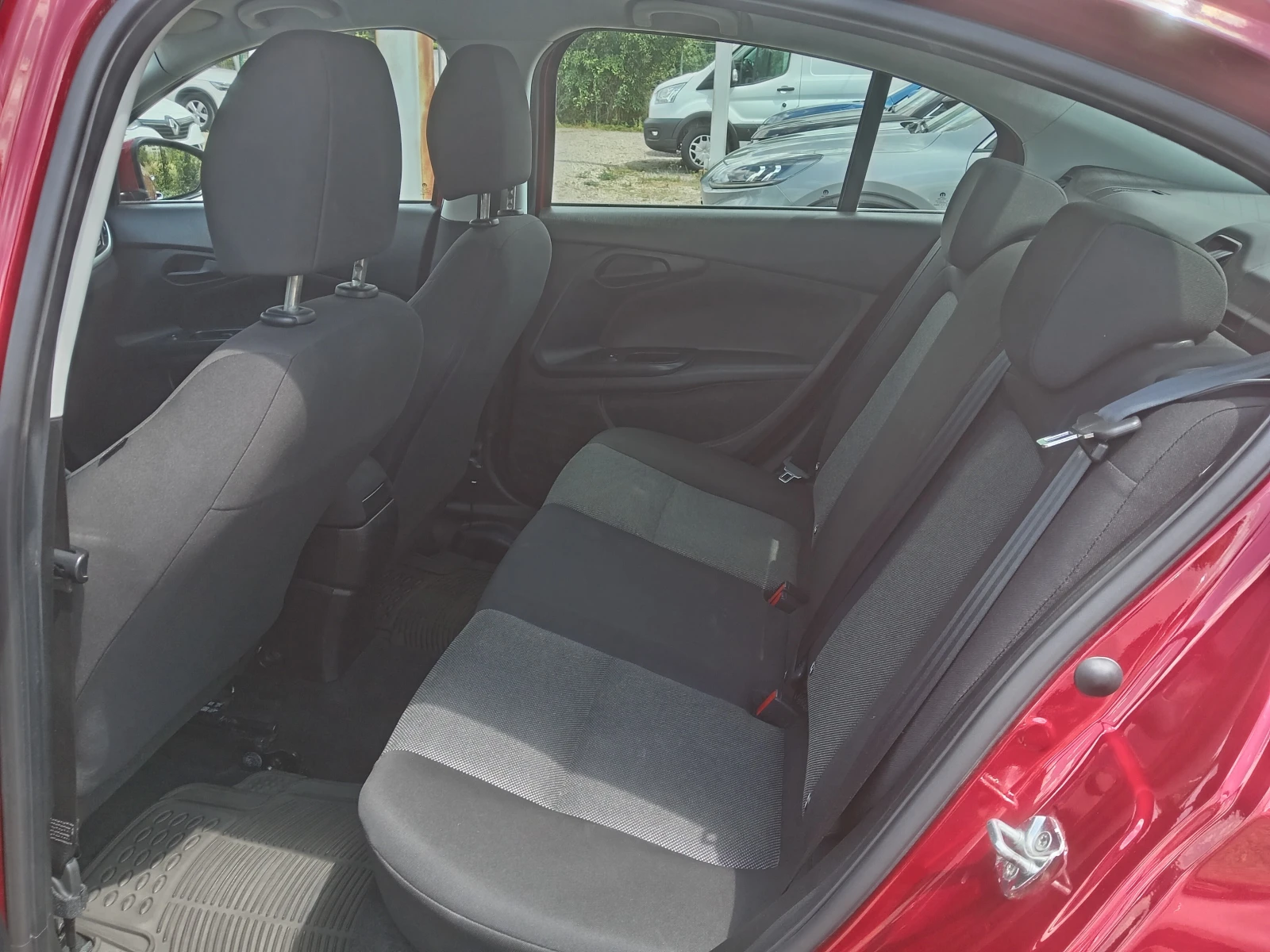 Fiat Tipo 1.3D  - изображение 9