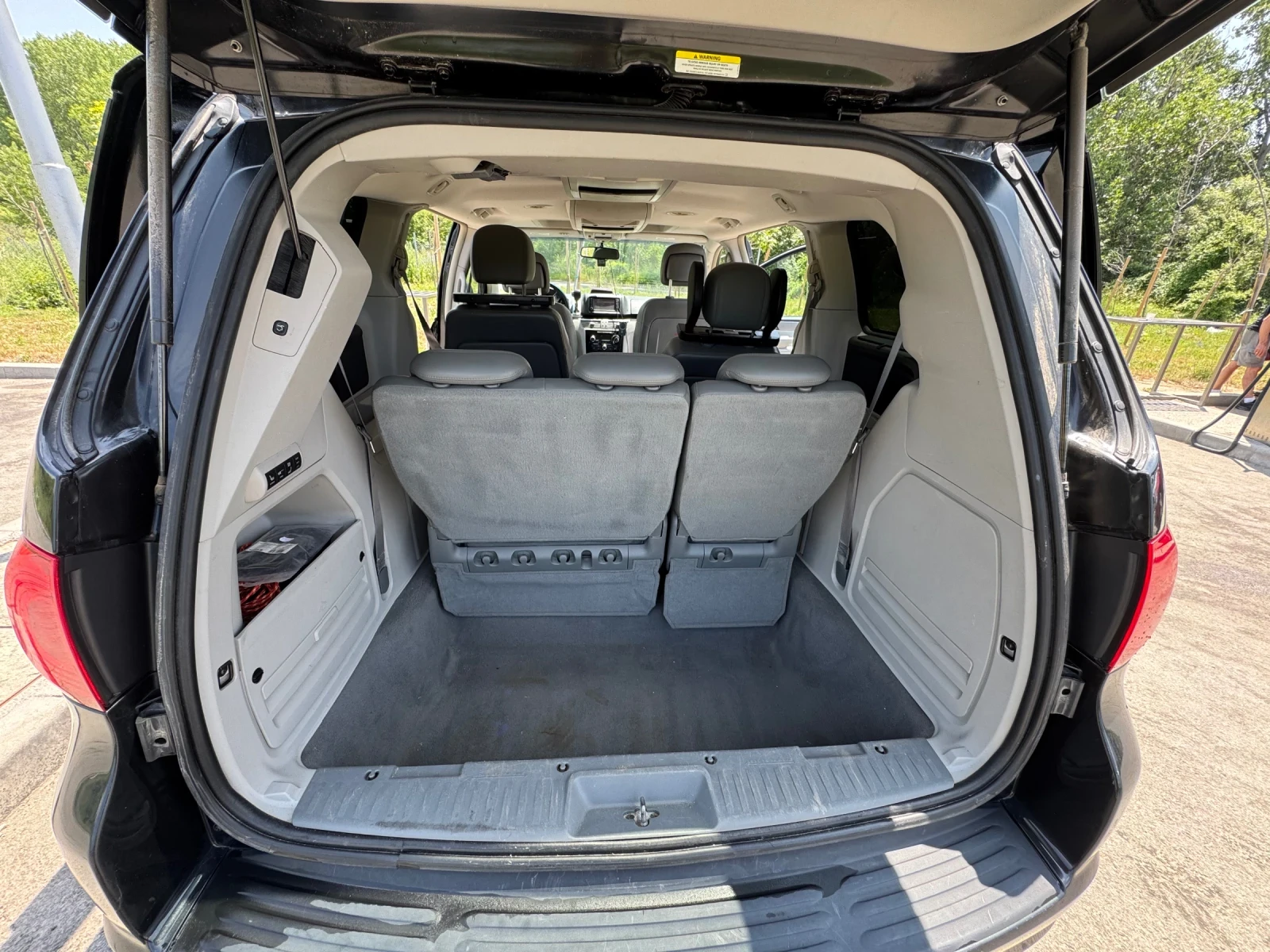 Chrysler Town and Country VW Routan SEL | Mobile.bg   4