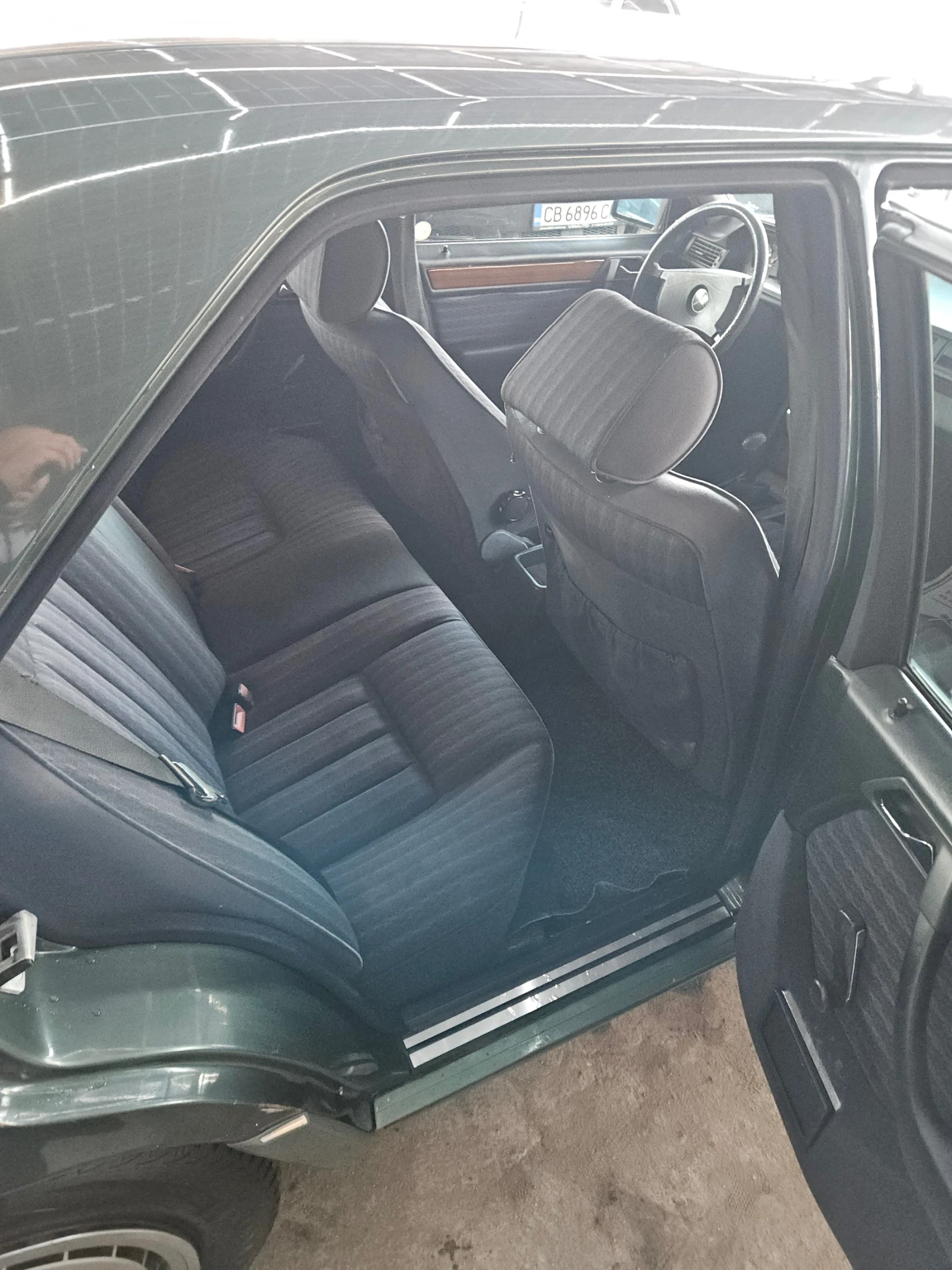 Mercedes-Benz 124 2.3 | Mobile.bg � ����������� 11