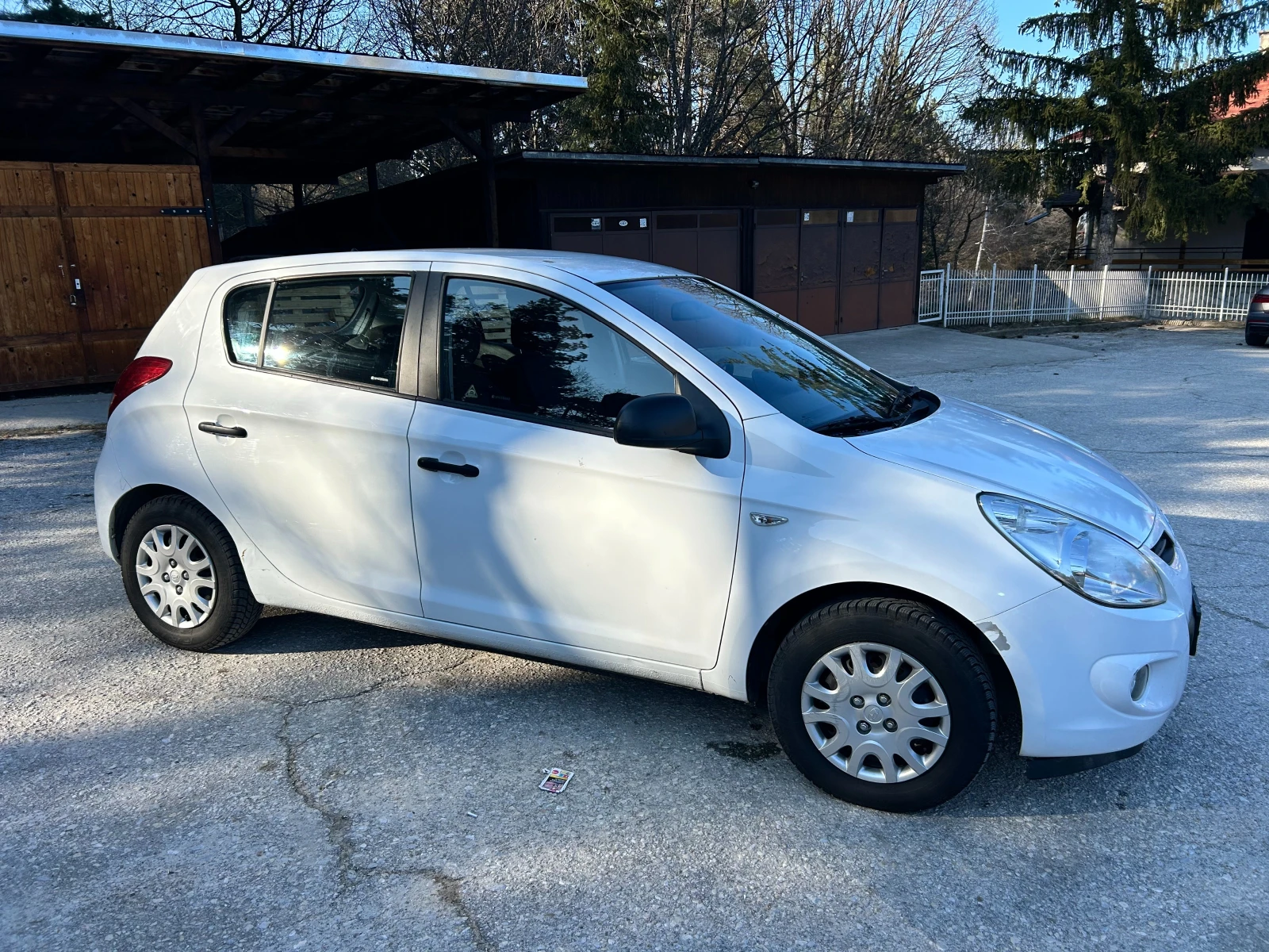 Hyundai I20 1.2i, снимка 3 - Автомобили и джипове - 53748652