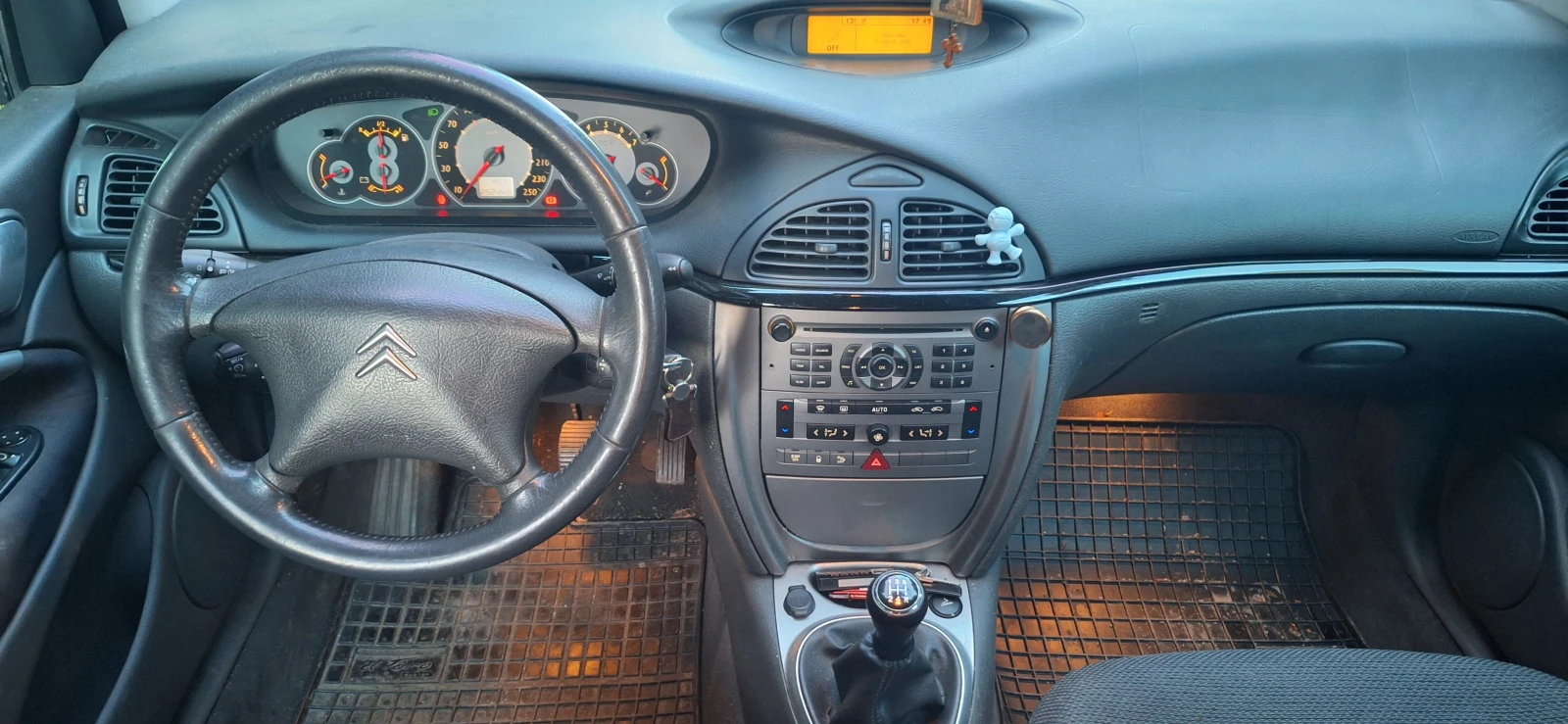 Citroen C5 1.6HDI, снимка 12 - Автомобили и джипове - 53757700