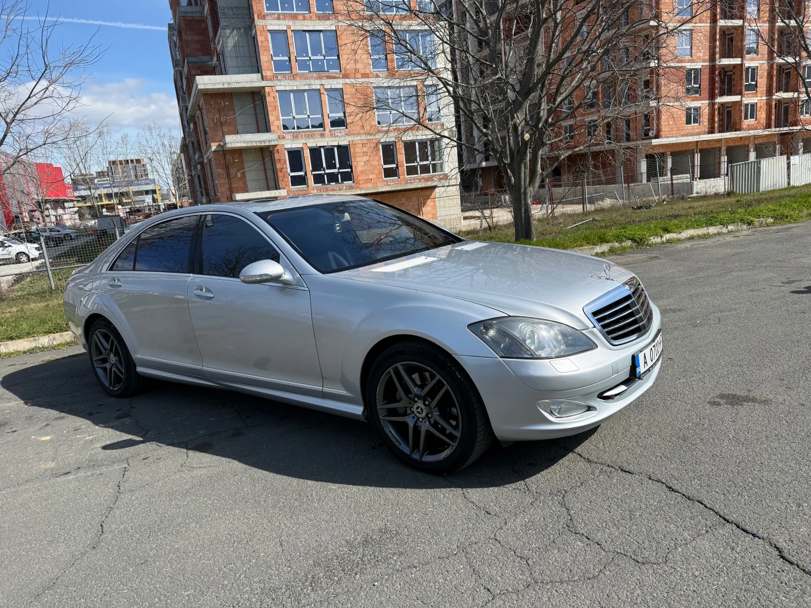 Mercedes-Benz S 500 Бензин/Газ, снимка 3 - Автомобили и джипове - 53774571