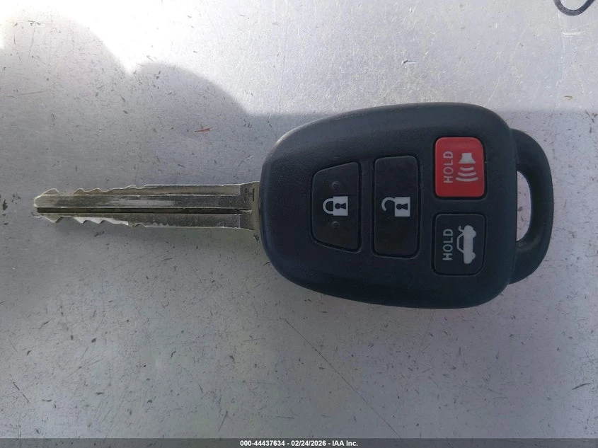 Toyota Corolla 1.8L I-4 DOHC, VVT, 132HP Front Wheel Drive | Mobile.bg � ����������� 11