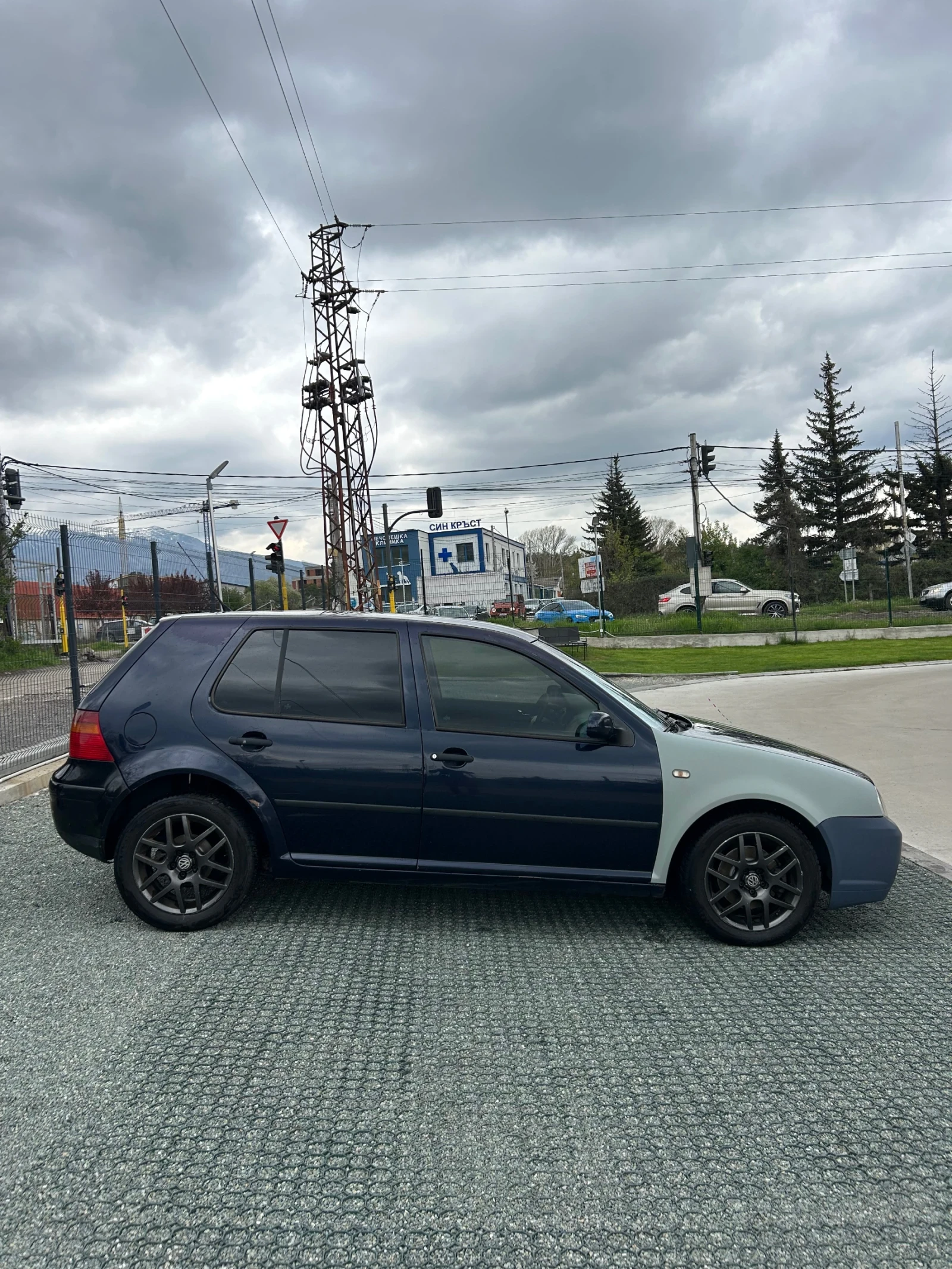 VW Golf, снимка 3 - Автомобили и джипове - 54341950