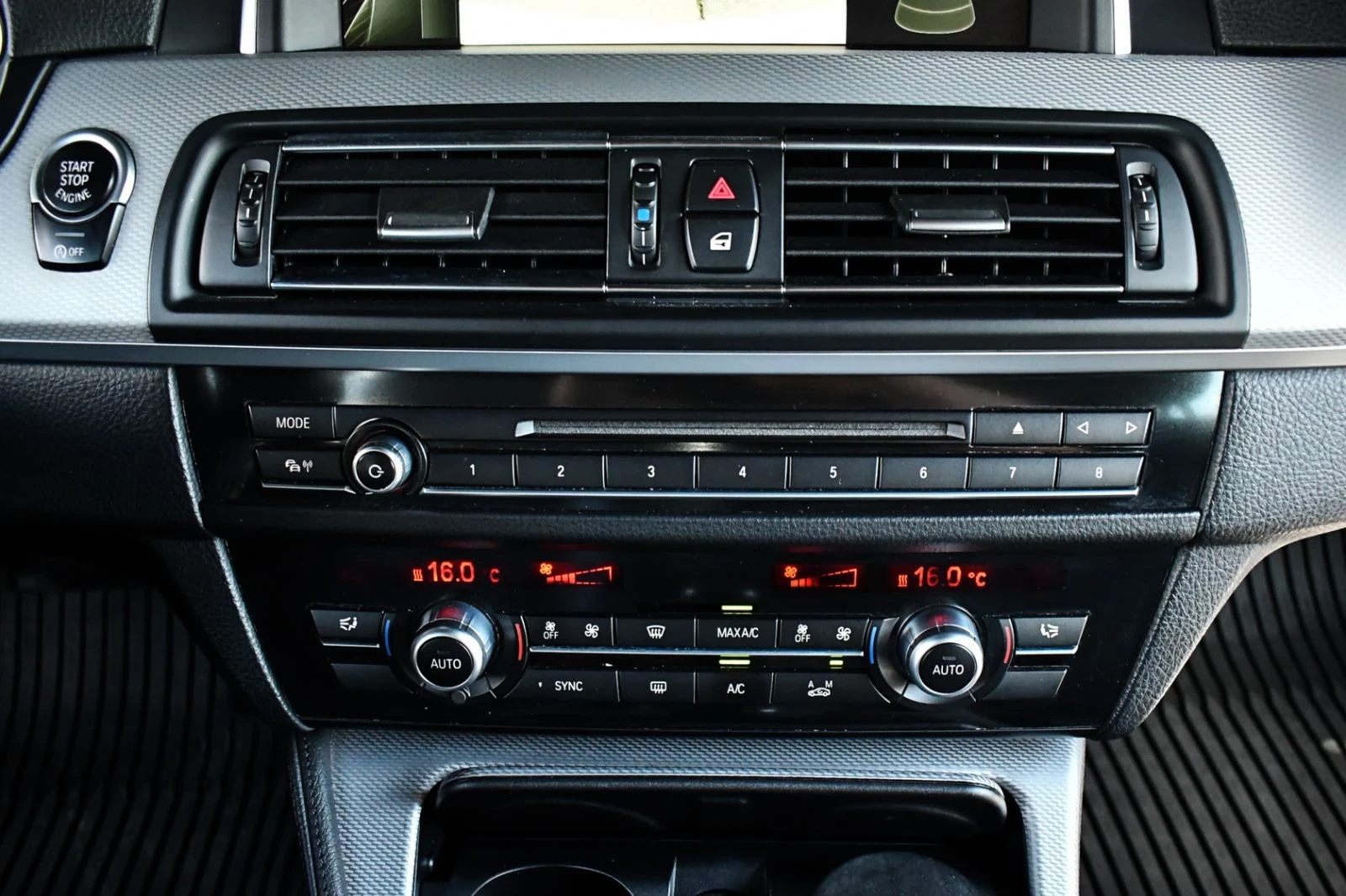 BMW 525 Х ДРАЙВ М ПАКЕТ , снимка 10 - Автомобили и джипове - 54944194