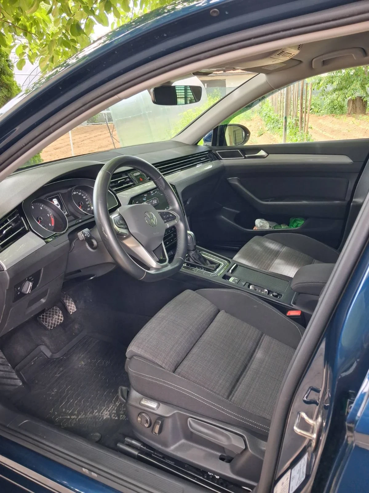VW Passat, снимка 6 - Автомобили и джипове - 55050936
