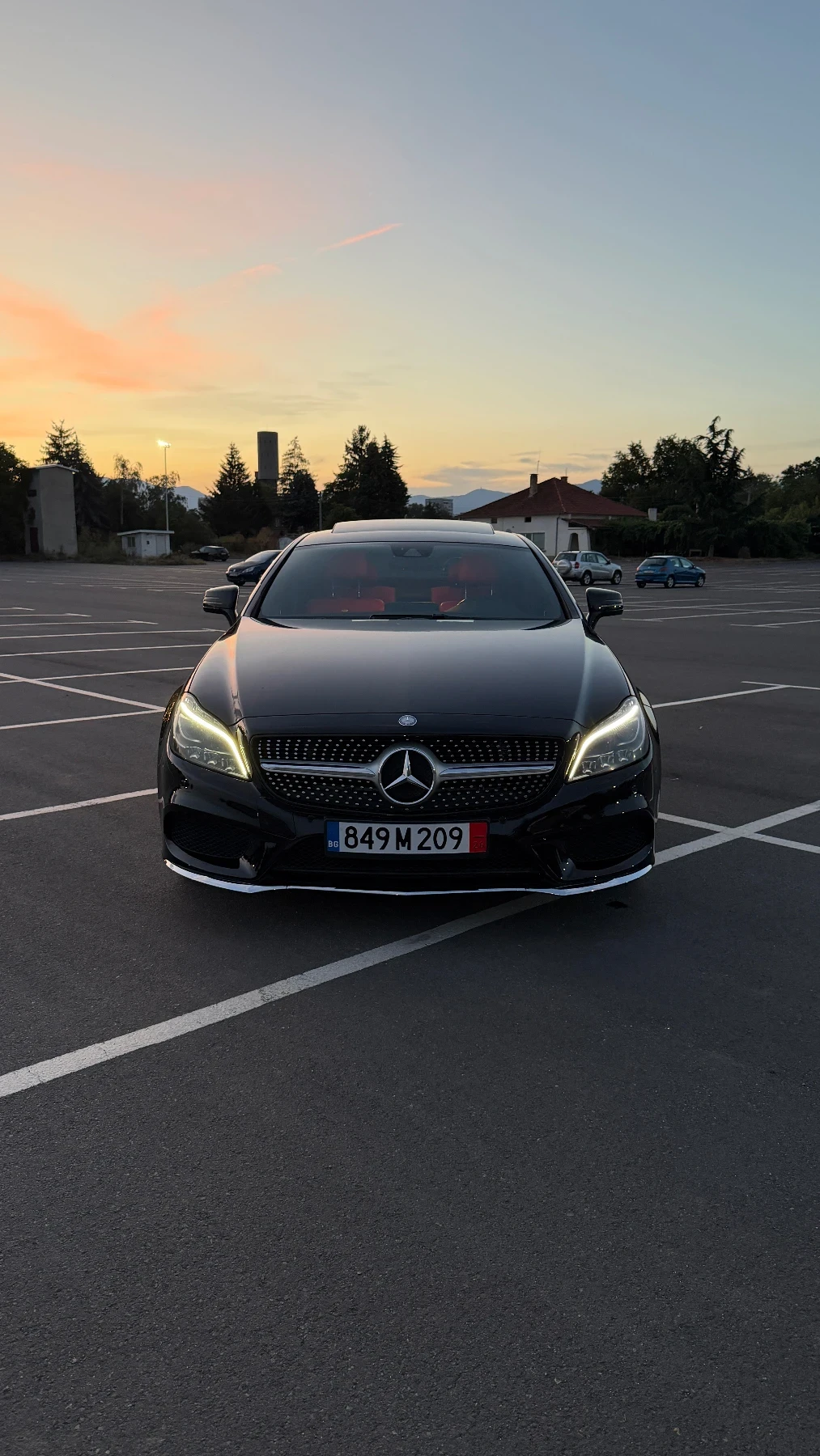 Mercedes-Benz CLS 400 4 MATIC AMG ПАКЕТ | DESIGNO RED | ЕЛ.ЩОРА | , снимка 2 - Автомобили и джипове - 55319259