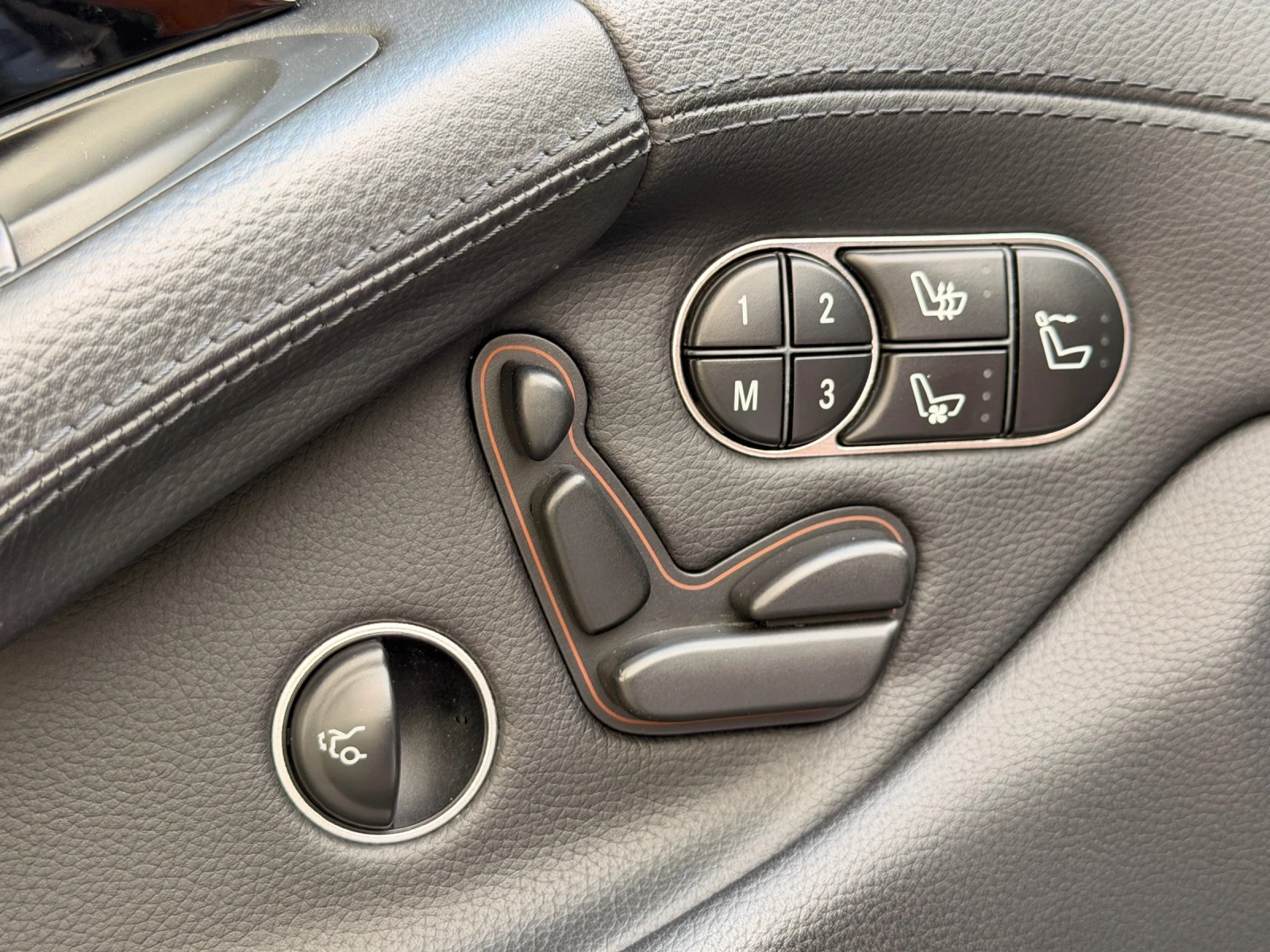 Mercedes-Benz SL 63 AMG, снимка 13 - Автомобили и джипове - 55405324