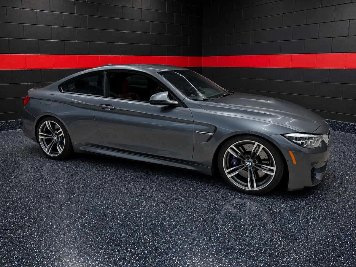 BMW M4 * 6 Speed Manual * CARFAX * ЦЕНА ДО БГ, снимка 5 - Автомобили и джипове - 55421109