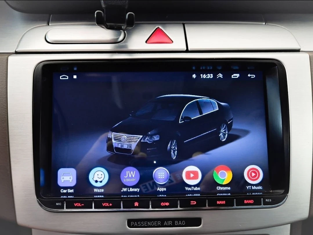 VW Passat 2.0 TDI Highline, снимка 6 - Автомобили и джипове - 56172216