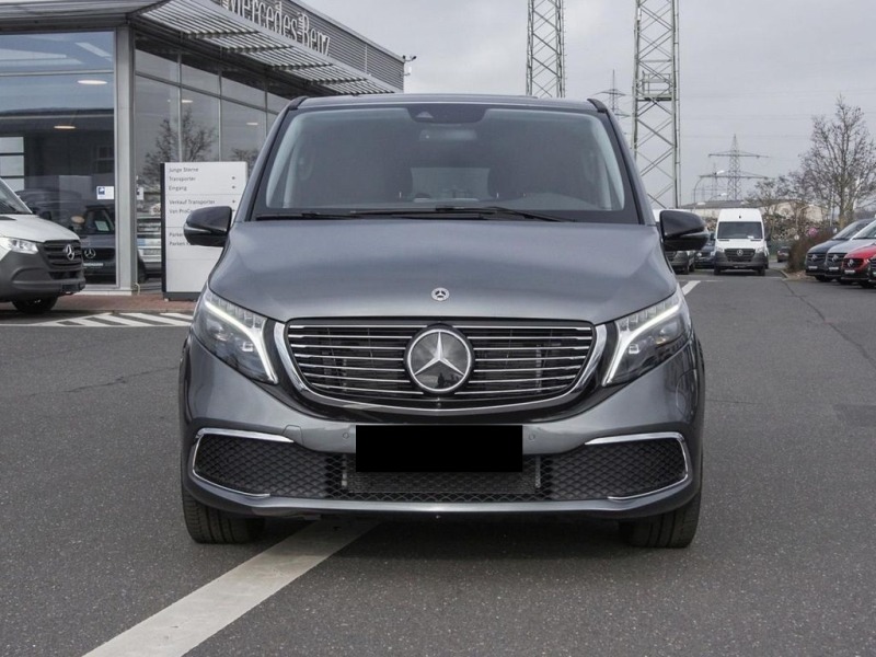 Mercedes-Benz EQV 300/ LONG/ AVANTGARDE/ 360 CAMERA/ DISTRONIC/ LED/, снимка 2 - Автомобили и джипове - 41469218