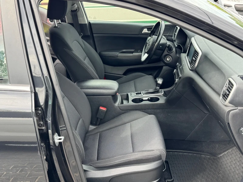 Kia Sportage 1.6 177k.c. AWD 4Х4 FACELIFT , снимка 11 - Автомобили и джипове - 51908490