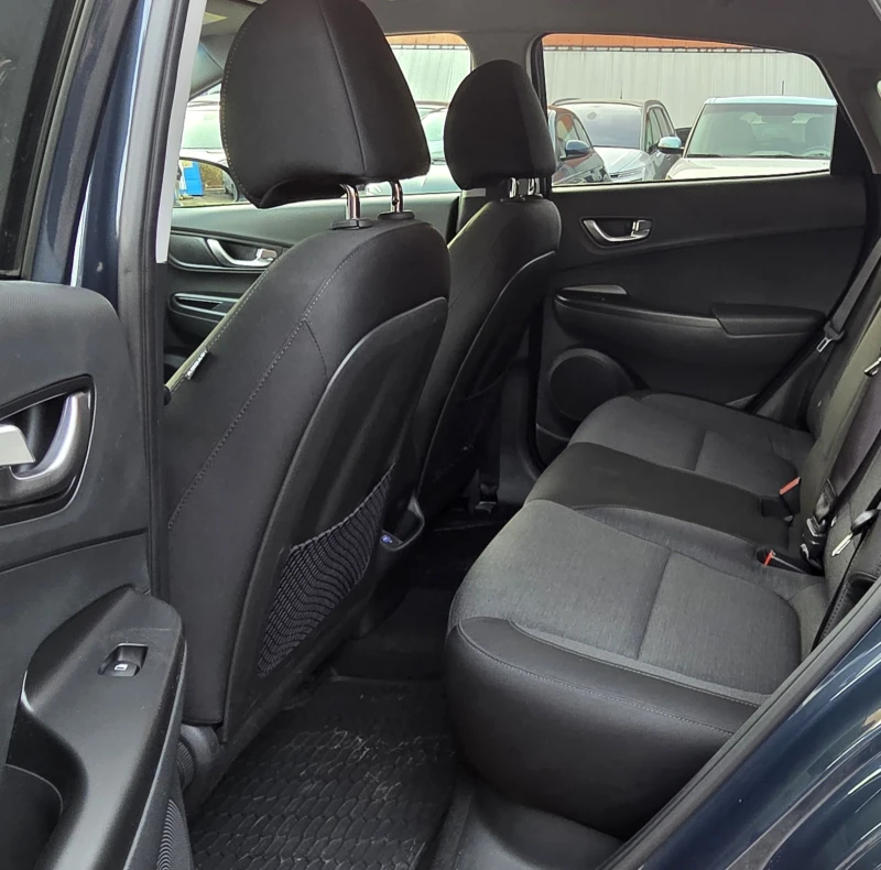 Hyundai Kona 64KWh/Blue Link/Термопомпа, снимка 9 - Автомобили и джипове - 52702404