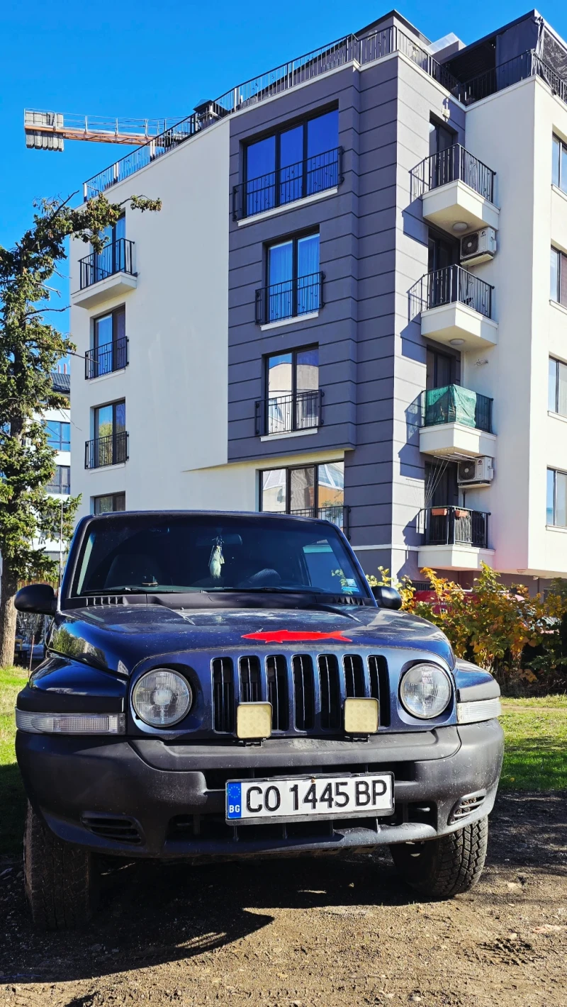 Daewoo Korando, снимка 2 - Автомобили и джипове - 52747384