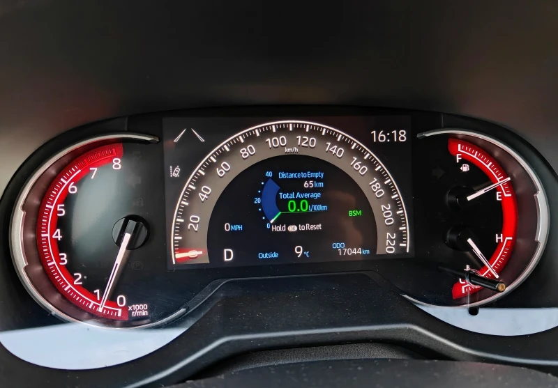 Toyota Rav4 2.5 Adventure, снимка 10 - Автомобили и джипове - 52802478