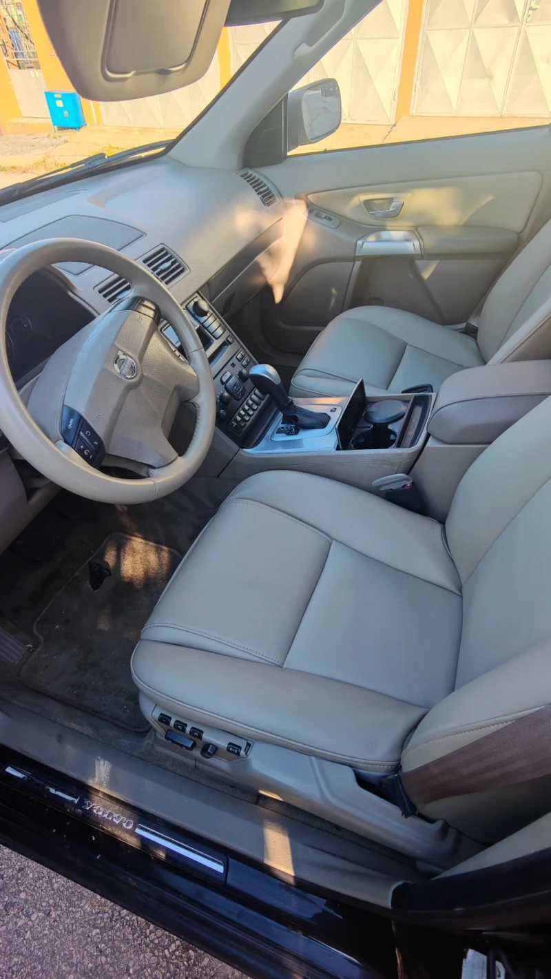 Volvo Xc90 2.4D, снимка 7 - Автомобили и джипове - 53111242